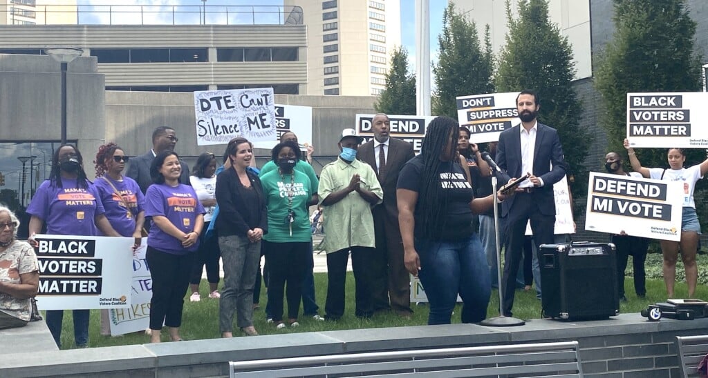 Detroiters call on regulators to reject DTE’s rate hike, cite ‘utility redlining’