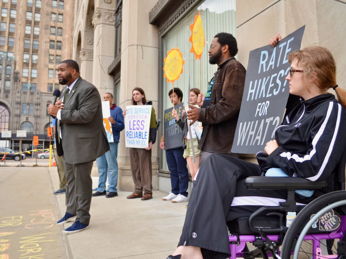 Detroit lawmaker calls out DTE Energy’s rates, reliability ahead of MPSC town hall