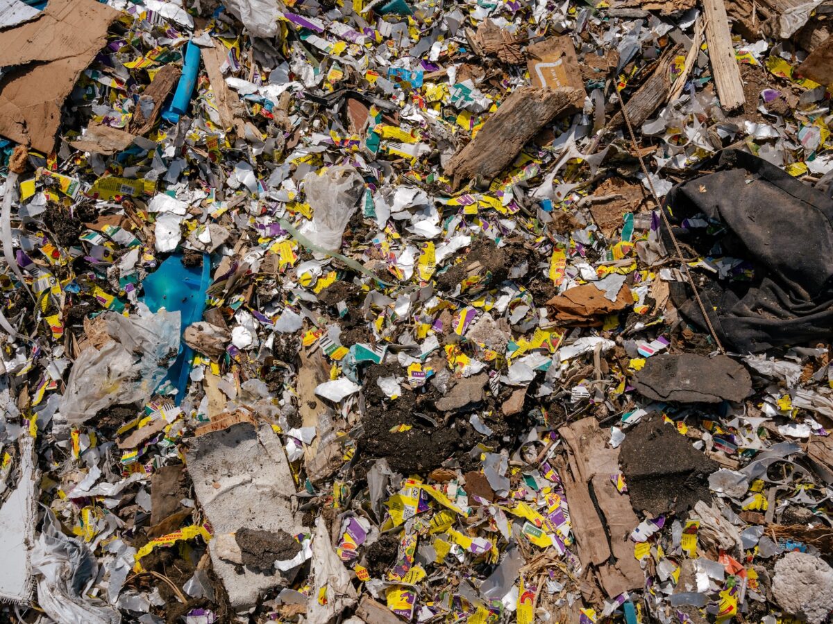 Rotting food, rising heat: How Michigan’s landfills help drive methane pollution