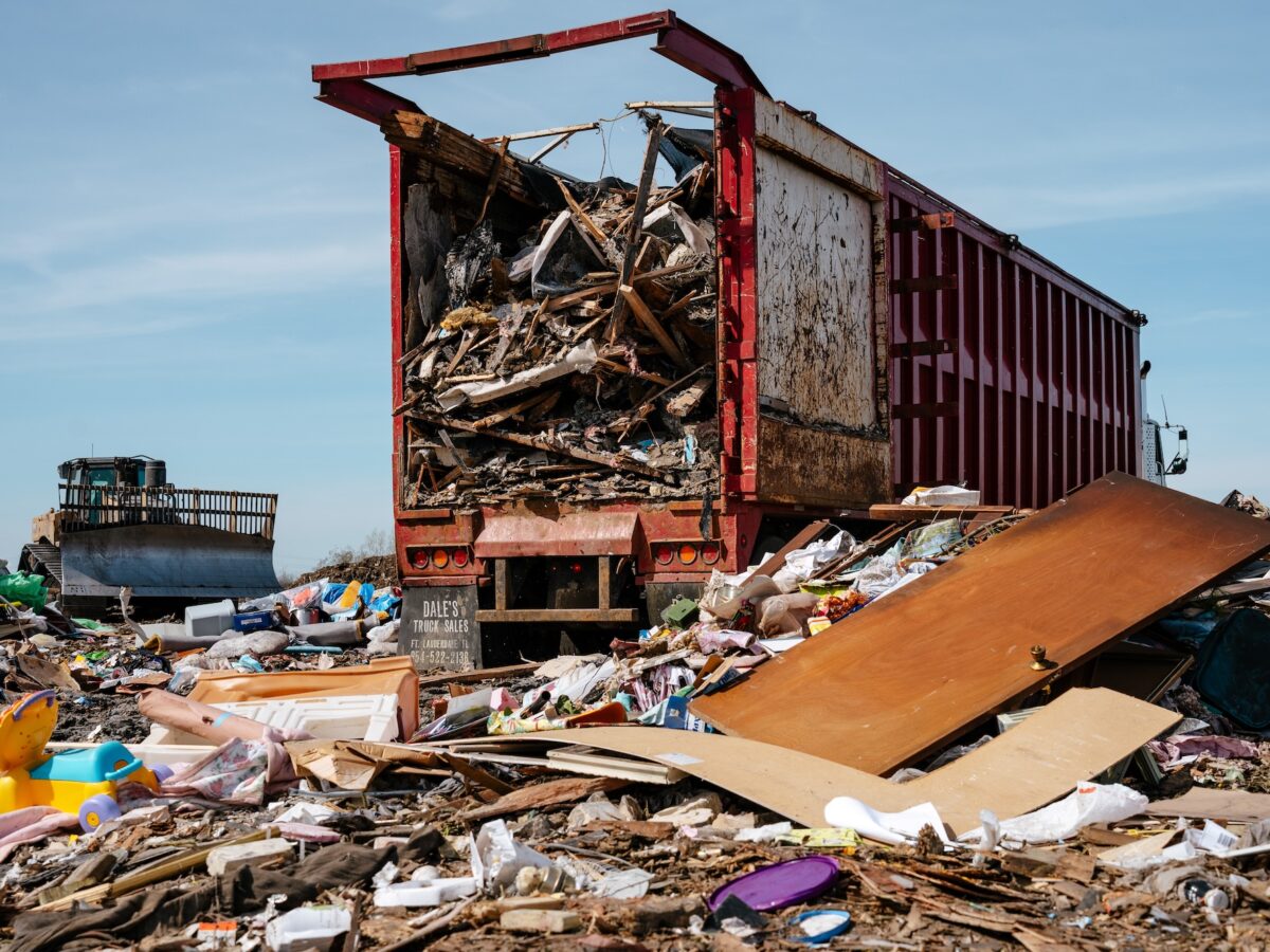 New landfill rules were supposed to cut methane. Michigan’s still falling short.