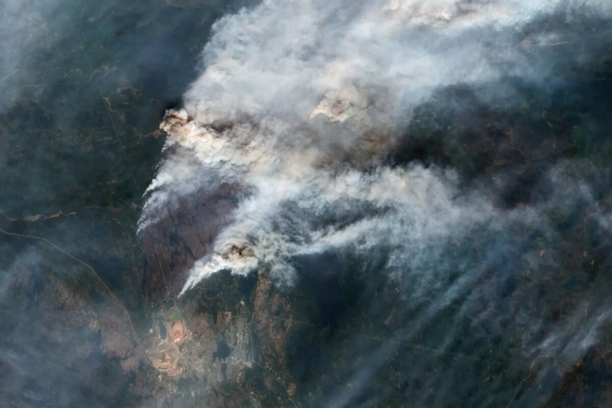 Satellite view of Manitoba wildfire.