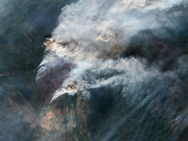 Satellite view of Manitoba wildfire.