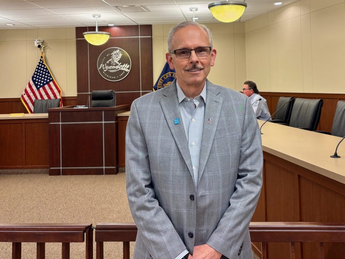 Residents, dentists urge Wyandotte commission to restore water fluoridation