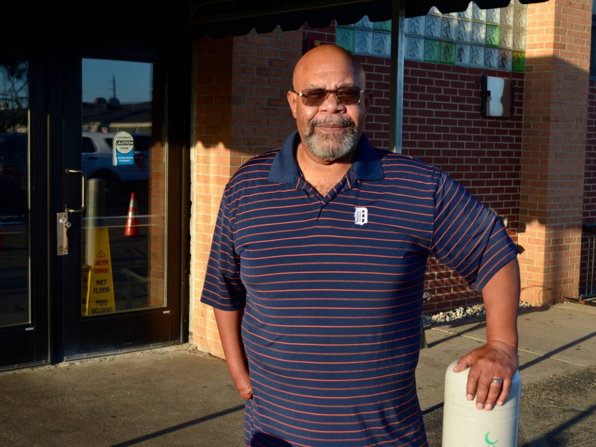 Jeffrey Jones, executive director of Hope Village Revitalization, stands in front of the Islamic Center of Detroit.