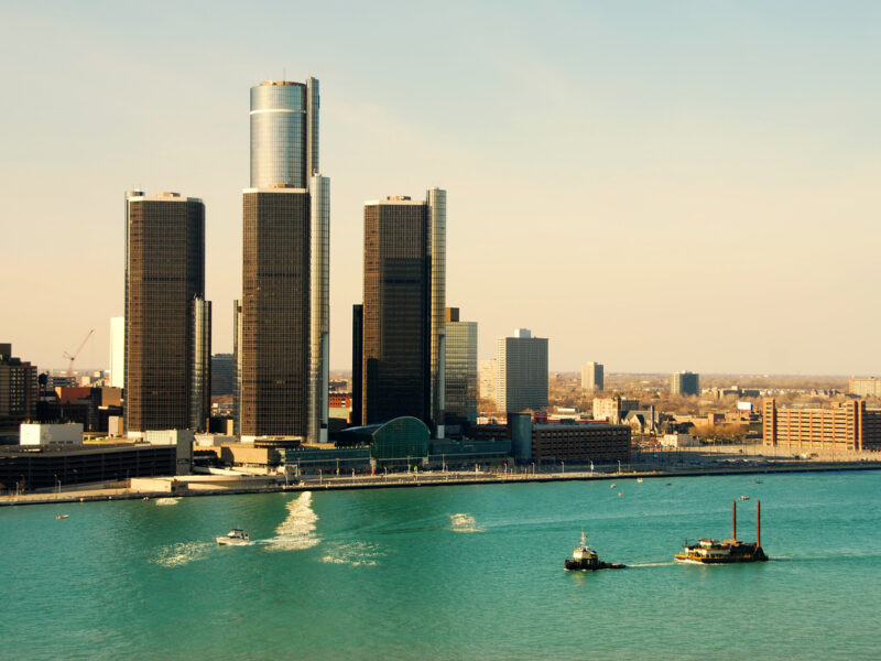 Heat wave: Detroit faces forecast with temps near 100 degrees, Michigan issues ozone alert