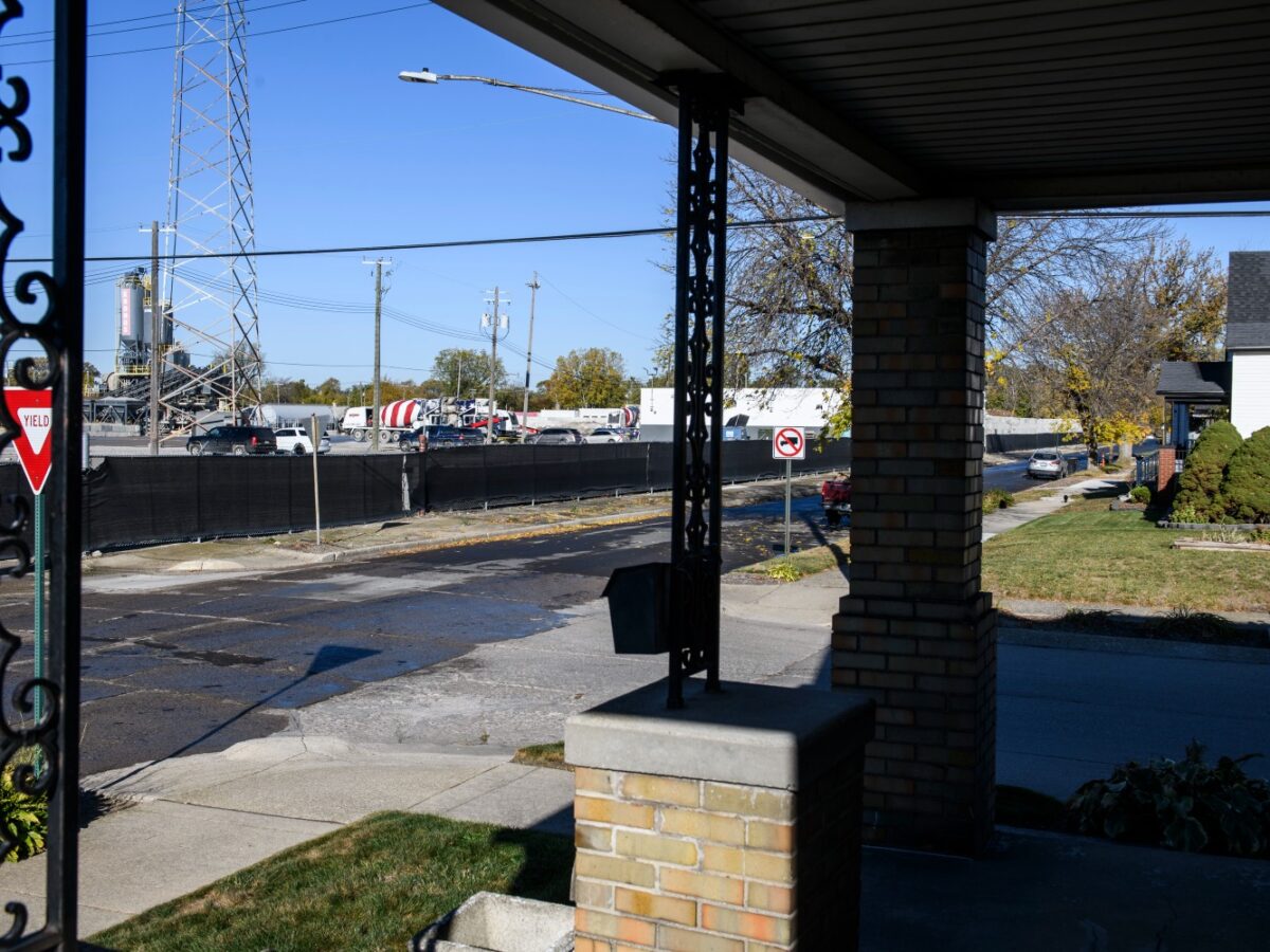 City land deal helped Moroun family’s concrete plant take over Detroit neighborhood, residents say
