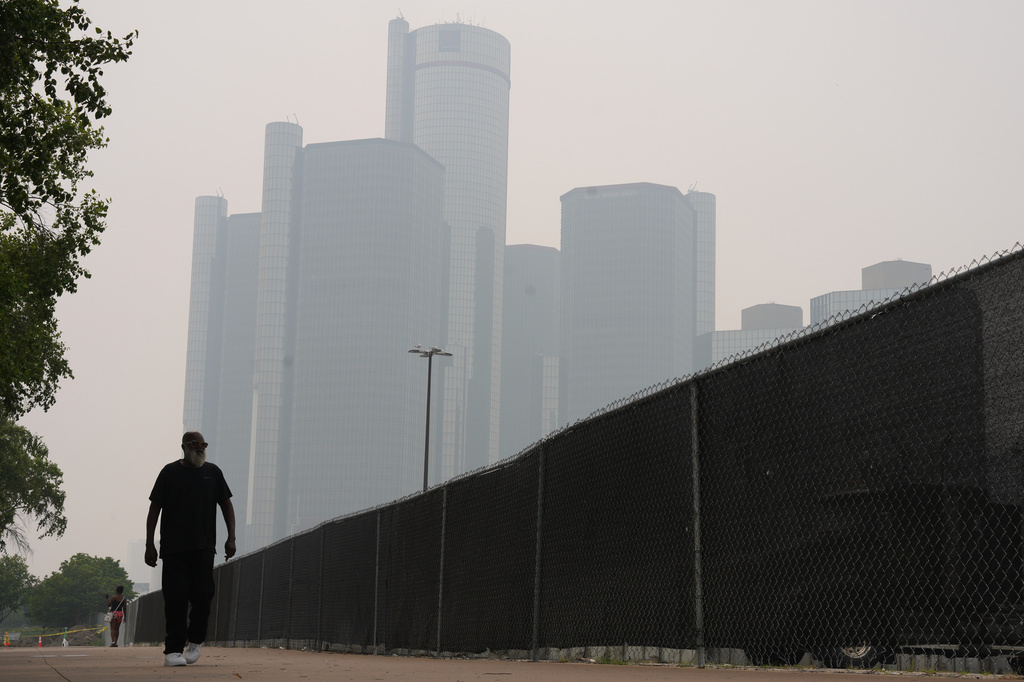 Detroit air quality to improve Saturday, but relief may be short-lived
