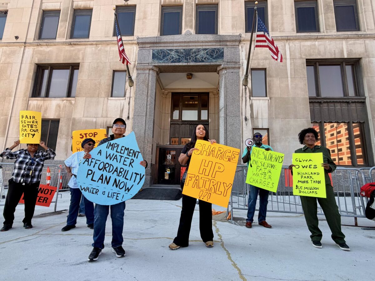 Highland Park residents say Great Lakes Water Authority overcharged $1.5 million for sewer fees