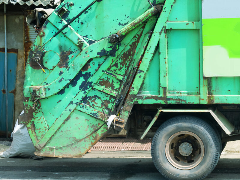 Michigan offers $4 million in grants for electric garbage trucks
