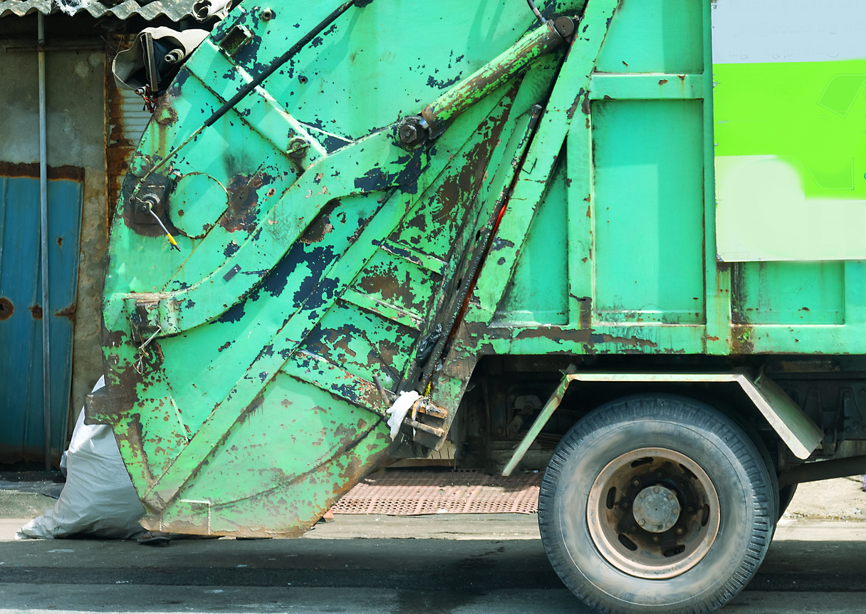 Michigan offers $4 million-plus for electric garbage trucks